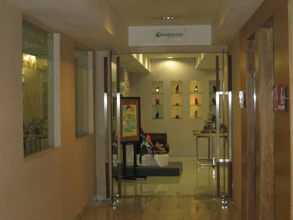 Anggrek Shopping Hotel Bandung Exterior photo