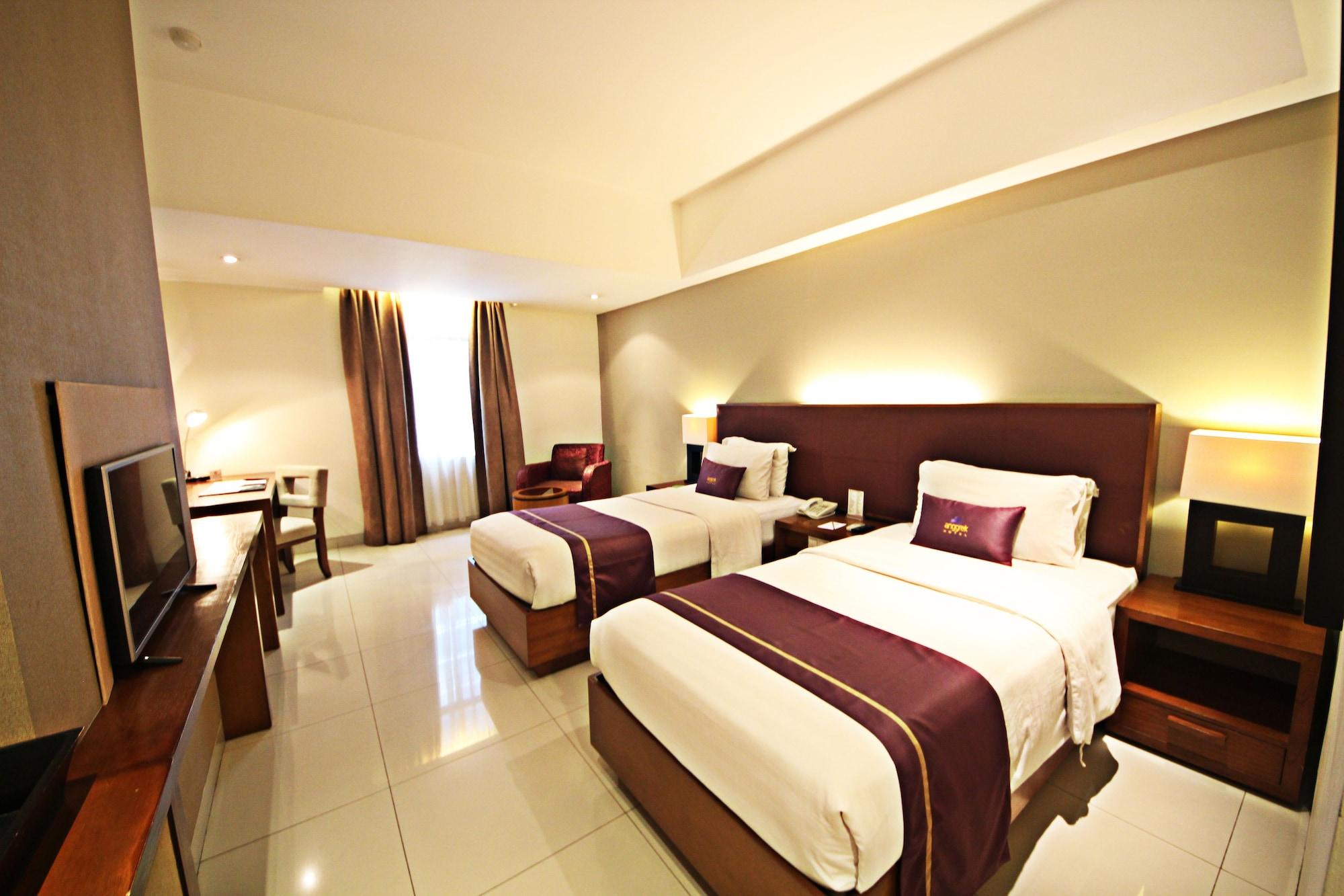 Anggrek Shopping Hotel Bandung Exterior photo