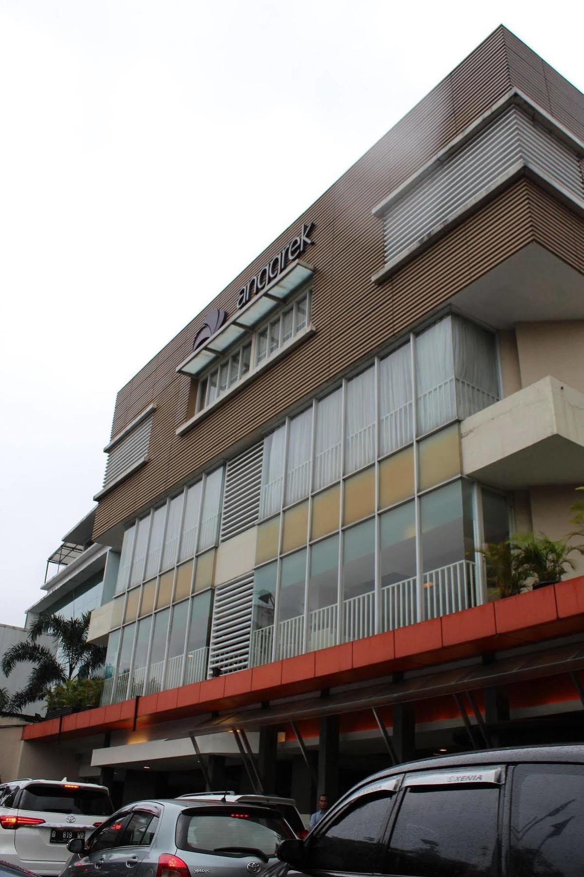 Anggrek Shopping Hotel Bandung Exterior photo